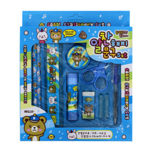 Set de papelería con diseño kawaii