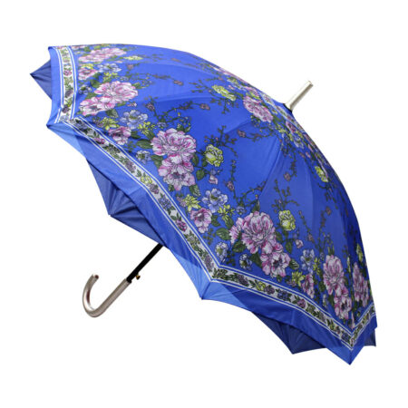 paraguas con filtro solar azul con rosas