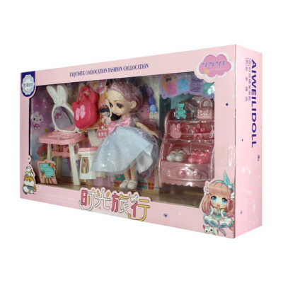 Muñeca con tocador y accesorios de vestir / 598-168