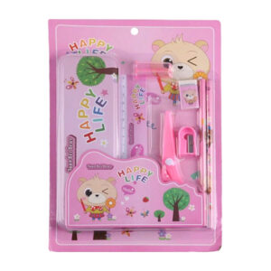 Kit papelería de diseño infantil con 2 lápices, estuche metálico, regla, tijeras, sacapuntas, borrador y 2 tapaderas transparentes, variedad de modelos / happy life / 6011