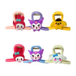 1pza Pinza delgada de plástico para el cabello con diseño personajes de hello kitty sanrio de goma, variedad de colores 8x5cm / y-558