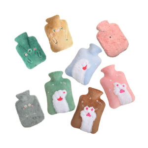 Bolsa calentadora afelpada en forma de botella con diseño y capacidad de 2000ml, variedad de modelos y colores / hot water bag / zy-hotbag2217 / zy-hotbag2216
