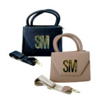 Bolsa tipo piel sintética de mano con placa de logo sm y broche enfrente + correa, 23x18x10cm, variedad de colores / 800-6