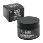 Polvo de carbón activado para el blanqueamiento de los dientes, 80 g / magic brite / 81116