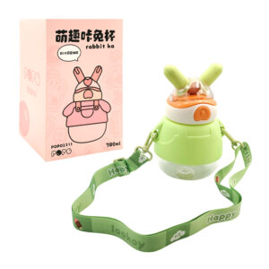 Botella infantil de plástico en forma de conejo capacidad de 780ml con popote, correa, stickers decorativos, variedad de colores / botella conejo / rabbit ka / popo2311 / t4049-2010 / zxq00845