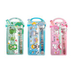 1pza Set de papelería infantil con 1 estuche metálico, 2 lápices y 1 borrador, variedad de diseños / stitch / sweet / titiko