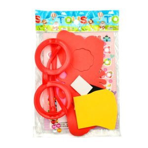 Set de manualidades con lentes de plástico, piezas de foamy, pedrería y planilla adhesiva para decoración, variedad de modelos / b6201 / toys
