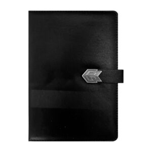 Libreta tipo agenda lisa, pasta dura y broche metálico js magnético / 8103