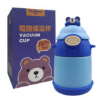 Botella tipo termo, de 500ml diseño infantil recubrimiento de plástico, correa decorativa, popote y stickers + figura decorativa 3d de animalito, variedad de colores / botella rabbit / cup-973 / wb-5270