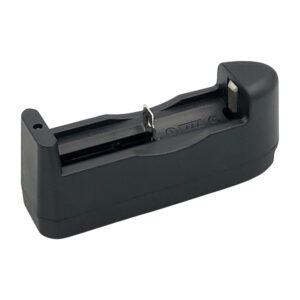 Cargador universal para batería recargable con enchufe para tomacorriente e indicador led / c-1