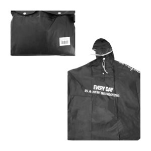 Impermeable tipo poncho para adulto con gorro ajustable, plástico protector para la visión y frases motivacionales en los costados, variedad de colores / yy-7 / impermeable every day